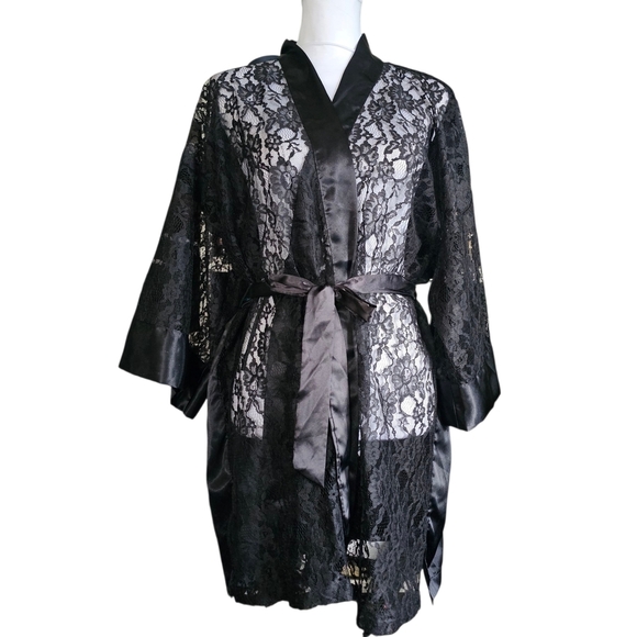 Victoria's Secret Other - Vintage Victoria's Secret Gold Label, Black Lace Satin Robe